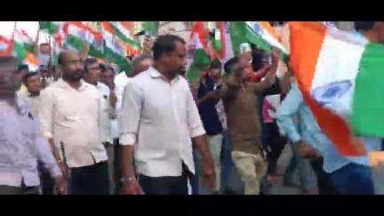 પાલીતાણા: જગાતનાકા સહિત વિસ્તારમાંથી તિરંગા યાત્રા કાઢવામાં આવી અધિકારીઓ સહિત ઉપસ્થિત રહ્યા