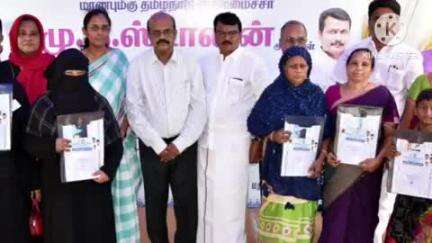 அரவக்குறிச்சி: வேலம்பாடியில் 32 குடியிருப்புகள் கொண்ட அடுக்குமாடி குடியிருப்பினை காணொளி காட்சி வாயிலாக திறந்து வைத்த தமிழ முதல்வர்