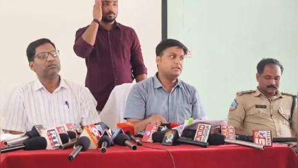 అసిఫాబాద్: K8 పెద్దపులి చనిపోయిందని చెప్పలేం: FDPT శాంతారాం, ఆసిఫాబాద్ DFO నీరజ్ కుమార్
