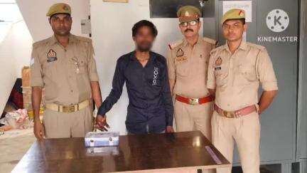 मुसाफिरखाना: भाले सुल्तान थाना पुलिस ने 1 युवक को 1 तमंचा और 1 जिन्दा कारतूस 315 बोर के साथ किया गिरफ्तार