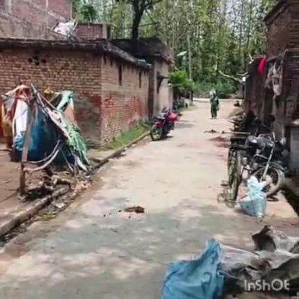 तुलसीपुर: पचपेड़वा का इंदिराडीह एक सप्ताह से अंधेरे में, लाइनमैन पर अवैध वसूली का आरोप