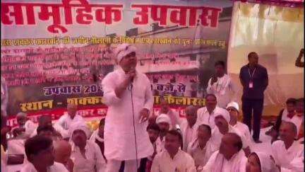 जौरा: जौरा विधायक पंकज उपाध्याय का एक दिवसीय सामूहिक उपवास कार्यक्रम संपन्न