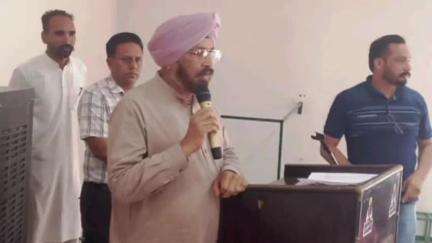 ਬੁਢਲਾਡਾ: ਯੁੱਧ ਨਸ਼ਿਆਂ ਵਿਰੁੱਧ ਮੁਹਿੰਮ ਦਾ ਲੋਕ ਵੱਡੀ ਪੱਧਰ ਤੇ ਬਣ ਰਹੇ ਨੇ ਹਿੱਸਾ : ਵਿਧਾਇਕ ਪ੍ਰਿੰਸੀਪਲ ਬੁੱਧਰਾਮ