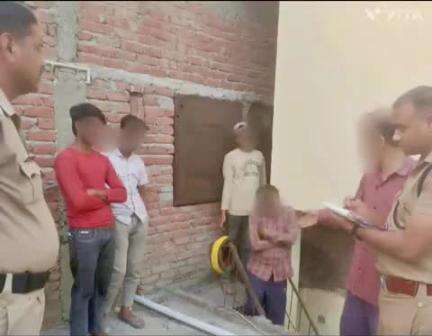 द्वाराहाट: बिना सत्यापन के किराएदार रखने पर मकान मालिक को थाना द्वाराहाट पुलिस ने लगाया ₹10000 का जुर्माना