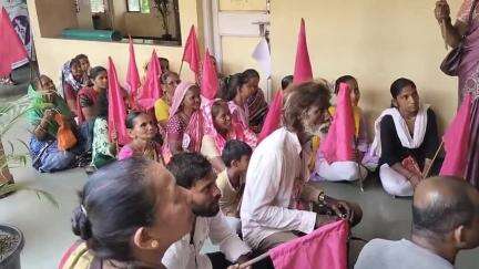 इगतपुरी: इगतपुरी तालुक्यातील तहसीलदारांच्या वर्तनाविरोधात अखिल भारतीय आदिवासी सेनेचे ठिय्या आंदोलन #Jansamasya