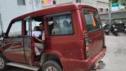 কাকদ্বীপ: মদ খেয়ে এলাকায় অশান্তি পালানোর অভিযোগে গ্রেপ্তার এক কাকদ্বীপ এলাকার ঘটনা আজ আদালতে পেশ করলো