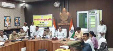 सुल्तानपुर: जिलाधिकारी की अध्यक्षता में जनपद स्तरीय सड़क सुरक्षा समिति की बैठक आयोजित हुई