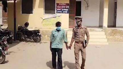 सवायजपुर: हरपालपुर थाना पुलिस ने महिला से छेड़छाड़ कर धमकी देने के आरोपी को किया गिरफ्तार