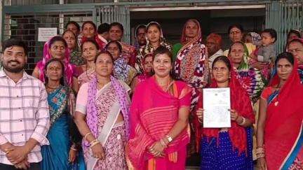 महासमुंद: बेलसोण्डा के ग्रामीणों ने  ग्राम में विक्रय अवैध शराब एवं गंज बिसरी पर रोक लगाने हेतु पुलिस अधीक्षक #jansamasya