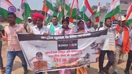 कुंदा: कुन्दा में भाजपा कार्यकर्ताओं ने निकाली तिरंगा यात्रा