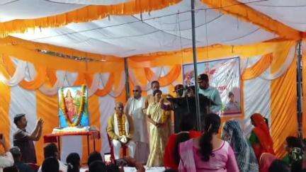दतिया नगर: दतिया नगर के किला चौक पर भूतपूर्व सैनिकों व उनके परिजनों का सम्मान किया गया, बड़ी संख्या में लोग उपस्थित रहे