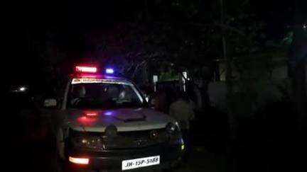 सारठ: SP के निर्देश पर सारठ पुलिस ने लकराखोंदा व पिंडारी से 5 साइबर आरोपियों को हिरासत में लिया, जब्त मोबाइलों की जांच जारी