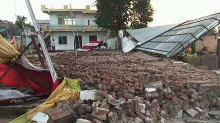 मांगरौल: मांगरोल कस्बे में तेज आंधी-तूफान के साथ कई जगह टीन टप्पर उड़े