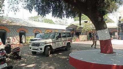 खामगाव: जलम नाका येथील हॉस्पिटलमध्ये उपचारानंतर कागदपत्रांवरून वाद 
डॉक्टरविरोधात गुन्हा दाखल