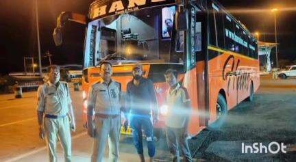चाचौड़ा: जिले में पुलिस ने की वाहन चेकिंग, लापरवाही पर 135 वाहन चालकों से वसूला ₹58,500 का जुर्माना