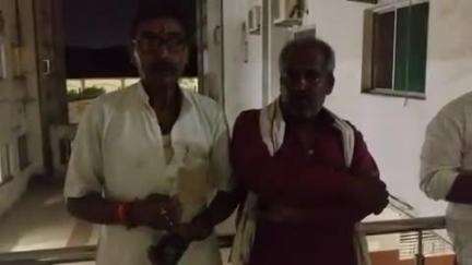 रॉबर्ट्सगंज लोढ़ी जिला अस्पताल में हो रही लापरवाही।