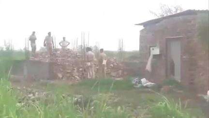शिरोळ: रिल्स का ठेवल्याचा जाब विचारल्याने शिरोळमधील वीटभट्टी मजुराचा खुन दोन अल्पवयीन मुलांनी केल्याचे तपासात उघड