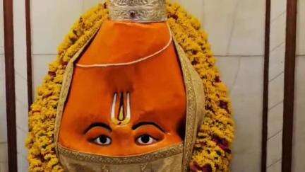 खंडवा नगर: खेड़ापति हनुमान मंदिर में सुंदरकांड का हुआ भव्य आयोजन