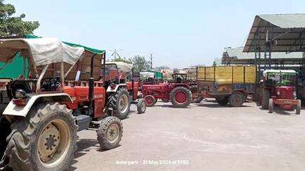 इंदरगढ़: इंदरगढ़ मंडी में गेहूं के भाव में हुई ₹200 प्रति कुंतल की बढ़ोत्तरी, किसानों में खुशी