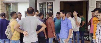 ৰঙিয়া ভাগ: বিতৰ্কত ৰঙিয়াৰ মৰণজানাৰ কেডি আইৰন কোম্পানী, জাননী নিদিয়াকৈ কামৰ পৰা উলিয়াই দিলে ৪৫জন কৰ্মচাৰীক,ৰঙিয়া থানাত এজাহাৰ দাখিল