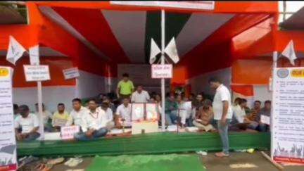 নাজিৰা: ongc পূৰ্বাঞ্চল এমপ্ল'ইজ এছচিয়েচন ongc অসম সম্পদ,নাজিৰা, ongc যোৰহাটৰ দ্বাৰা ৯ দফীয়া দাবী পূৰণৰ দাবীত  নাজিৰাত ধৰ্মঘট