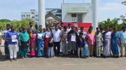 திருப்பூர் தெற்கு: கரைப்புதூரில் விஷ வாயு தாக்கி 3 பேர் உயிரிழந்த விவகாரத்தில் பாதிக்கப்பட்டவர் மீது வழக்கு பதிவு செய்ததை நீக்க வலியுறுத்தி எஸ்.பியிடம் மனு