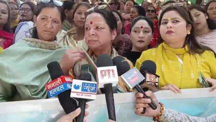 मनाली: मनाली में सिटिजन फॉर नेशनल सिक्योरिटी के बैनर तले भारतीय सेनाओं के शौर्य और सम्मान में आयोजित भव्य तिरंगा यात्रा