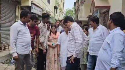 রামপুরহাট ১: রামপুরহাট শহরের 11 ও 9 নম্বর ওয়ার্ডের নিকাশি ব্যবস্থা খতিয়ে দেখতে পরিদর্শন করলেন বিধায়ক #jansamasya