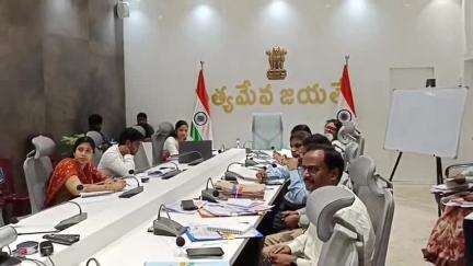 రీ సర్వే దస్త్రాల డిజిటలైజేషన్ తోనే భూవివాదాలకు అడ్డుకట్ట: అమలాపురం లో జేసీ నిషాంతి
