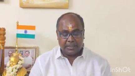 மதுரை கிழக்கு: "தமிழ் சினிமாவையே முதல்வர் ஸ்டாலின் குடும்பம் மிரட்டி வருகிறது"- சட்டமன்ற எதிர்க்கட்சித் து.தலைவர் ஆர்.பி உதயகுமார் கே கே நகரில் வீடியோ அறிக்கை