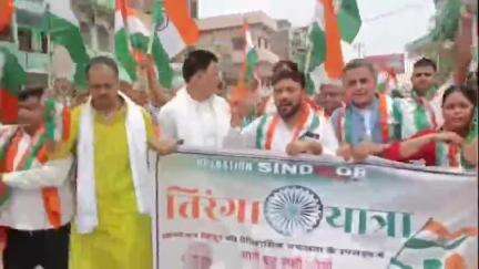 डेहरी: ऑपरेशन सिंदूर की सफलता पर डेहरी में निकाली गई गौरव यात्रा, नारी सम्मान और राष्ट्रशक्ति का प्रतीक