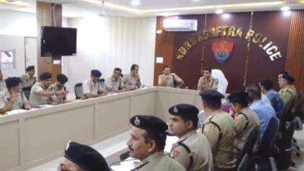 थानेसर: अपराध गोष्ठी में पुलिस अधीक्षक ने अपराध रोकने के लिए दिए दिशा-निर्देश