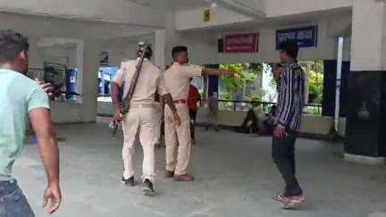 सुपौल: सुपौल-पिपरा मार्ग पर पथरा बगही के पास दो बाइक की टक्कर, दो नाबालिग सहित चार घायल