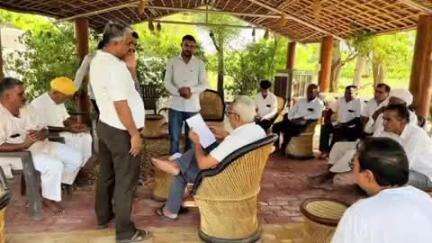 सिवाना: विधायक ने सिवाना में अपने निजी आवास पर जनसुनवाई कार्यक्रम का आयोजन किया