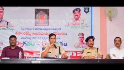 కొడిమ్యాల: కొండగట్టులో సమావేశం ఏర్పాటు చేసి భక్తులకు పలు సూచనలు చేసిన జిల్లా ఎస్పీ అశోక్ కుమార్
