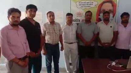 लोहारू: नगरपालिका कार्यालय लोहारू के जलतरंग परिसर में आधार कार्ड बनाने व अपडेट करने की मशीन का शुभारंभ