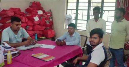 टुंडी: मंझलीटांड़ गांव से लापता 23 वर्षीय युवक दूसरे दिन भी नहीं मिला, परिजनों ने थाने में शिकायत दर्ज कराई