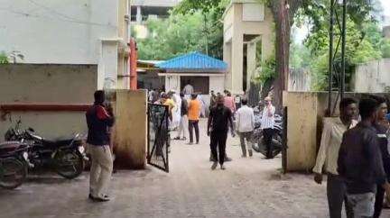 जळगाव: कर्जबाजाराला कंटाळून विषारी औषध घेतलेल्या चमगावच्या शेतकऱ्याचा उपचारादरम्यान मृत्यू; धरणगाव पोलीसात नोंद