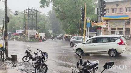 मिरज: मिरजेत दुसऱ्या दिवशीही पावसाची संततधार,शहरासह ग्रामीण भागात पावसाचा जोर,शेतकरी हवालदिल