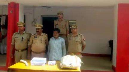 पीलीभीत: बीसलपुर पुलिस ने अवैध तमंचे बनाने वाले आरोपी को पकड़ा, बरामद हुए तमंचे बनाने के उपकरण