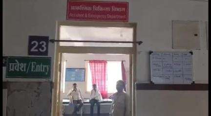 लखनादौन: ग्राम चुरका में भिड़ीं दो बाइक, घटना में एक युवक हुआ घायल