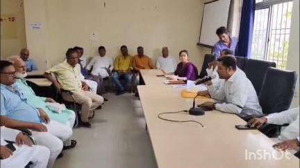 शेरघाटी: शेरघाटी प्रखंड कार्यालय में बीस सूत्री की बैठक आयोजित, विभिन्न विभागों के अधिकारी हुए शामिल