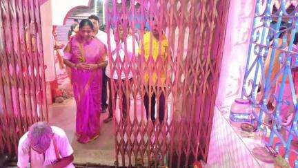 नोआमुंडी: कोटगढ गाँव में 24 प्रहर के हरि नाम संकीर्तन का आयोजन, पूर्व सांसद गीता कोड़ा ने की शिरकत
