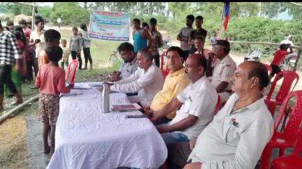 निर्मली: कमलपुर वार्ड-2 स्थित स्मृति मेहता पोखर में सुरक्षित तैराकी प्रशिक्षण कार्यक्रम शुरू