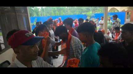 ওদালগুৰি: ডিমাকুছিত শতাধিক লোক  বিজেপিত যোগদান কৰে