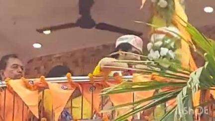 अंधराठाढ़ी: मरुकिया के पस्टन गांव में पंडित धीरेंद्र कृष्ण शास्त्री ने कहा, हिंदुओं एक हो जाओ तभी हिंदू राष्ट्र बनेगा
