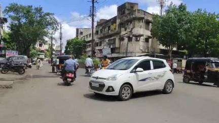 जळगाव: महागाडे किंमतीचे आयफोन लांबविणाऱ्या अल्पवयीन चोरट्याला नशेमन कॉलनीतून अटक; एमआयडीसी पोलीसांची कारवाई