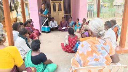రేణిగుంట మండలంలోని పలు గ్రామాలలో పిల్లల పెంపకంలో తల్లిదండ్రులకు అవగాహన కల్పించిన ప్రగతి స్వచ్ఛంద సేవా సంస్థ