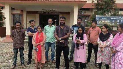 বালিজানা: ১৭মাহে দৰমহাৰ বঞ্চিত গোৱালপাৰাৰ পলিটেকনিকৰ চতুৰ্থ বৰ্গৰ কৰ্মচাৰীৰ অনিৰ্দিষ্ট কাললৈ কৰ্মবিৰতিৰ সিদ্ধান্ত গ্ৰহণ