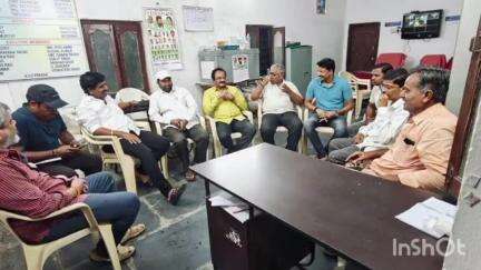 రాజేంద్రనగర్: ఫాగింగ్‌పై ఎంటమాలజీ సిబ్బందికి దిశా నిర్దేశం చేసిన కార్పొరేటర్ కళ్లెం నవజీవన్ రెడ్డి